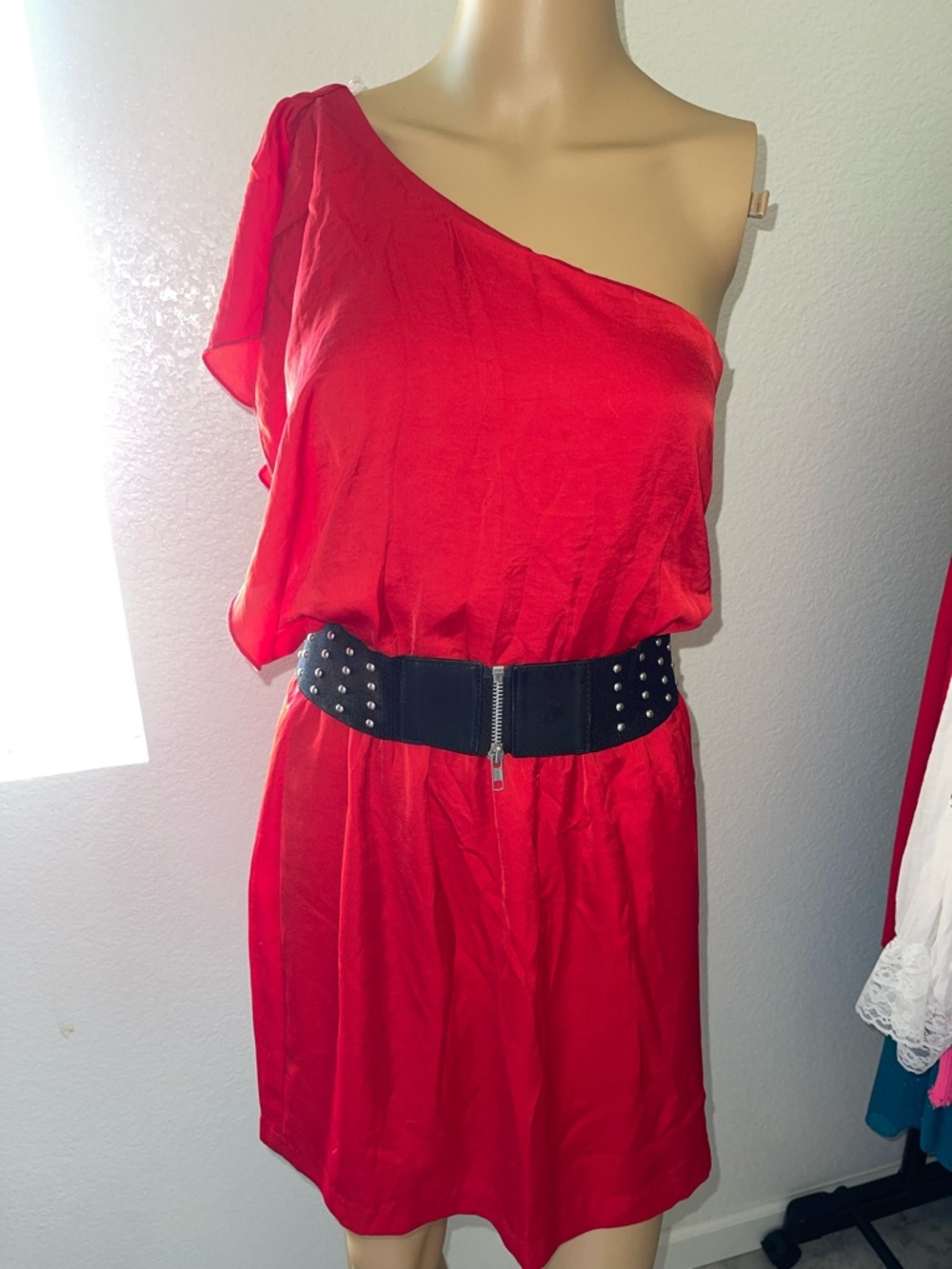 Vintage City Triangles One-Shoulder Red Dress with Studded Waist Belt